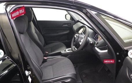 Honda Fit, 2020 год, 1 210 000 рублей, 6 фотография