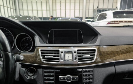 Mercedes-Benz E-Класс, 2013 год, 1 550 000 рублей, 18 фотография