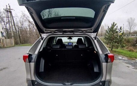 Toyota RAV4, 2022 год, 3 300 000 рублей, 12 фотография