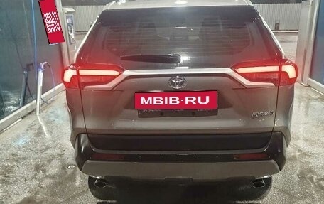 Toyota RAV4, 2022 год, 3 300 000 рублей, 16 фотография