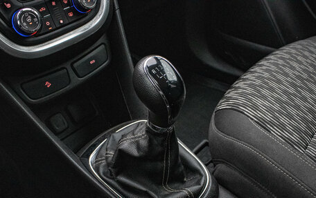 Opel Mokka I, 2013 год, 859 000 рублей, 21 фотография