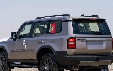 Toyota Land Cruiser Prado, 2025 год, 9 380 500 рублей, 6 фотография