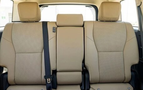 Toyota Land Cruiser Prado, 2025 год, 9 380 500 рублей, 12 фотография