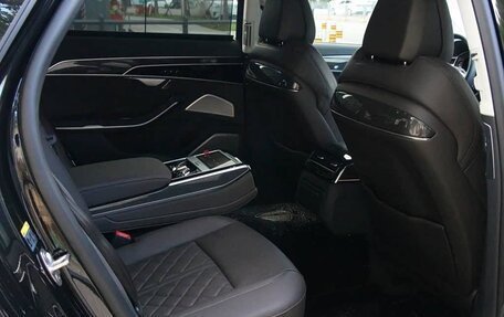 Audi S8, 2022 год, 21 090 000 рублей, 13 фотография