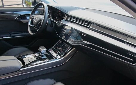 Audi S8, 2022 год, 21 090 000 рублей, 10 фотография