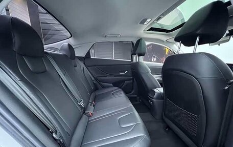 Hyundai Elantra, 2021 год, 1 925 000 рублей, 10 фотография