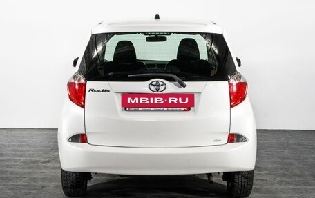 Toyota Ractis II, 2011 год, 999 000 рублей, 4 фотография