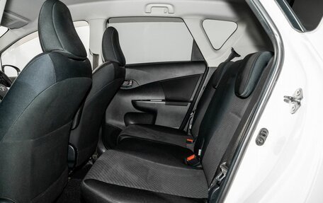 Toyota Ractis II, 2011 год, 999 000 рублей, 7 фотография