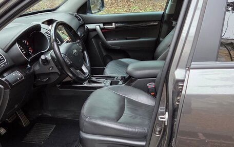 KIA Sorento II рестайлинг, 2013 год, 1 970 000 рублей, 9 фотография