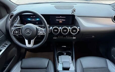 Mercedes-Benz B-Класс, 2021 год, 2 425 000 рублей, 8 фотография