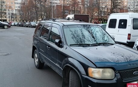 Ford Escape II, 2001 год, 240 000 рублей, 1 фотография