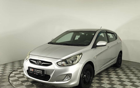Hyundai Solaris II рестайлинг, 2011 год, 1 011 000 рублей, 1 фотография