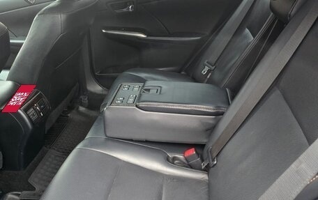 Toyota Camry, 2017 год, 1 900 000 рублей, 5 фотография