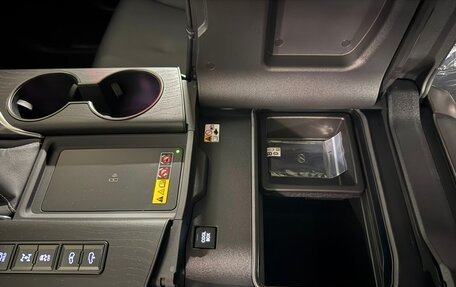 Lexus LX, 2025 год, 18 390 000 рублей, 24 фотография