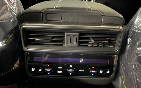 Lexus LX, 2025 год, 18 390 000 рублей, 30 фотография