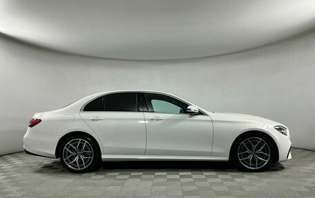 Mercedes-Benz E-Класс, 2020 год, 4 299 000 рублей, 4 фотография