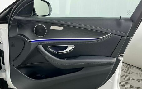 Mercedes-Benz E-Класс, 2020 год, 4 299 000 рублей, 25 фотография