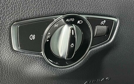 Mercedes-Benz E-Класс, 2020 год, 4 299 000 рублей, 32 фотография