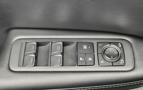 Lexus RX IV рестайлинг, 2020 год, 4 600 000 рублей, 18 фотография