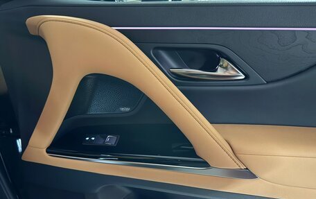 Lexus LX, 2025 год, 18 390 000 рублей, 7 фотография
