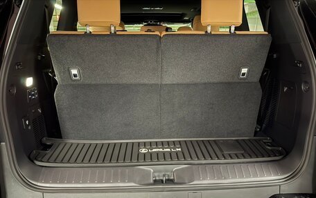 Lexus LX, 2025 год, 18 390 000 рублей, 37 фотография