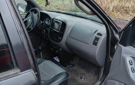 Ford Escape II, 2001 год, 240 000 рублей, 4 фотография