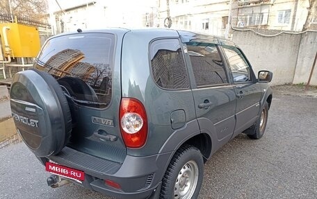 Chevrolet Niva I рестайлинг, 2015 год, 750 000 рублей, 6 фотография