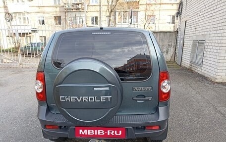 Chevrolet Niva I рестайлинг, 2015 год, 750 000 рублей, 7 фотография