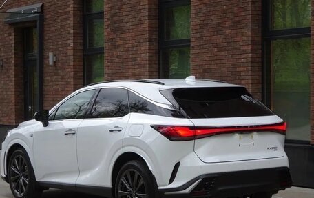 Lexus RX IV рестайлинг, 2025 год, 9 900 000 рублей, 4 фотография
