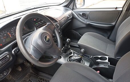 Chevrolet Niva I рестайлинг, 2015 год, 750 000 рублей, 9 фотография