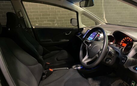 Honda Fit III, 2013 год, 867 000 рублей, 11 фотография