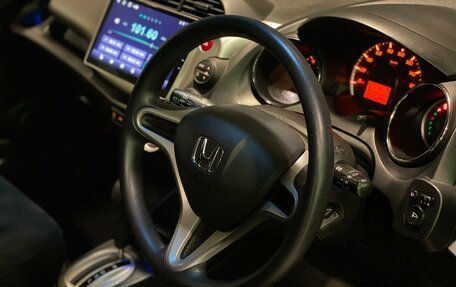 Honda Fit III, 2013 год, 867 000 рублей, 16 фотография
