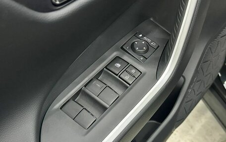 Toyota RAV4, 2025 год, 4 179 000 рублей, 9 фотография