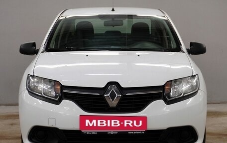 Renault Logan II, 2018 год, 640 000 рублей, 2 фотография