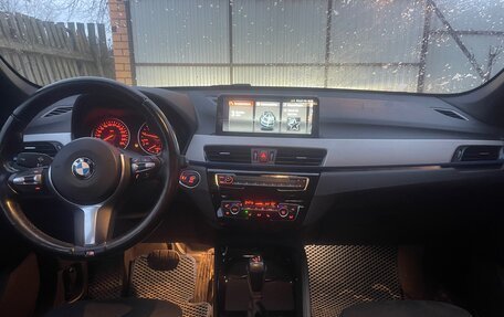BMW X1, 2018 год, 1 950 000 рублей, 3 фотография