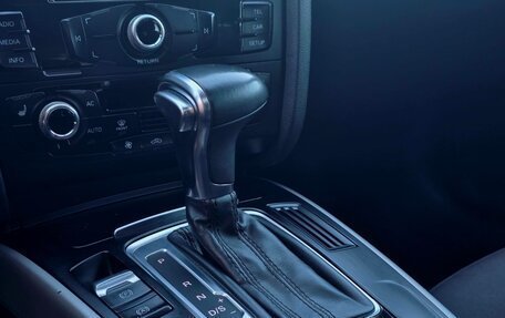 Audi A4, 2012 год, 1 540 000 рублей, 24 фотография