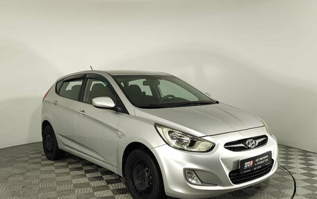 Hyundai Solaris II рестайлинг, 2011 год, 1 011 000 рублей, 3 фотография