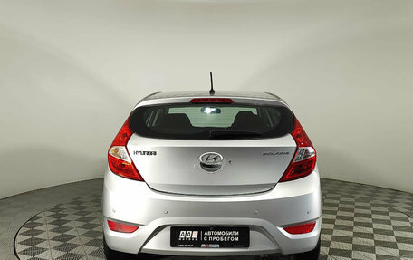 Hyundai Solaris II рестайлинг, 2011 год, 1 011 000 рублей, 5 фотография