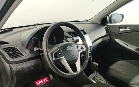 Hyundai Solaris II рестайлинг, 2011 год, 1 011 000 рублей, 16 фотография