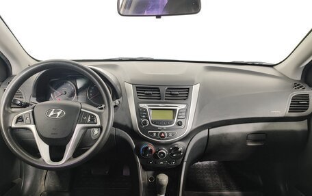 Hyundai Solaris II рестайлинг, 2013 год, 655 000 рублей, 10 фотография
