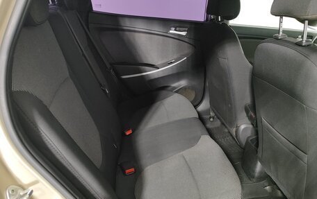 Hyundai Solaris II рестайлинг, 2013 год, 655 000 рублей, 20 фотография