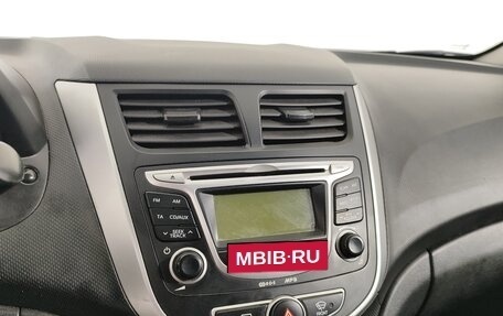 Hyundai Solaris II рестайлинг, 2013 год, 655 000 рублей, 14 фотография