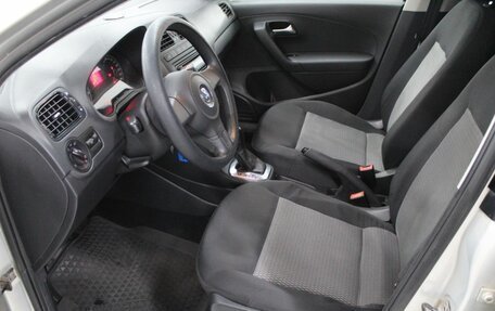 Volkswagen Polo VI (EU Market), 2011 год, 790 000 рублей, 16 фотография