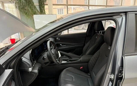 Hyundai Elantra, 2022 год, 1 320 000 рублей, 8 фотография