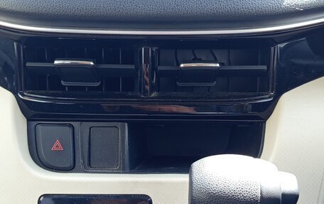 Daihatsu Move VI рестайлинг, 2019 год, 800 000 рублей, 23 фотография