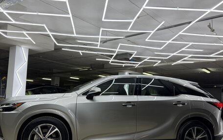 Lexus RX IV рестайлинг, 2025 год, 7 600 000 рублей, 12 фотография