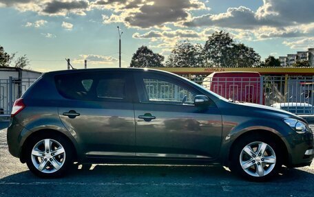 KIA cee'd I рестайлинг, 2010 год, 650 000 рублей, 9 фотография