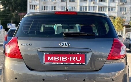 KIA cee'd I рестайлинг, 2010 год, 650 000 рублей, 5 фотография