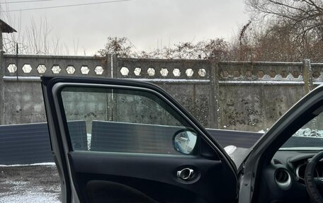 Nissan Juke II, 2012 год, 750 000 рублей, 15 фотография