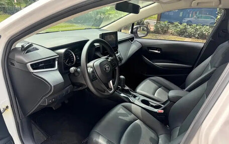 Toyota Corolla, 2022 год, 1 290 000 рублей, 10 фотография